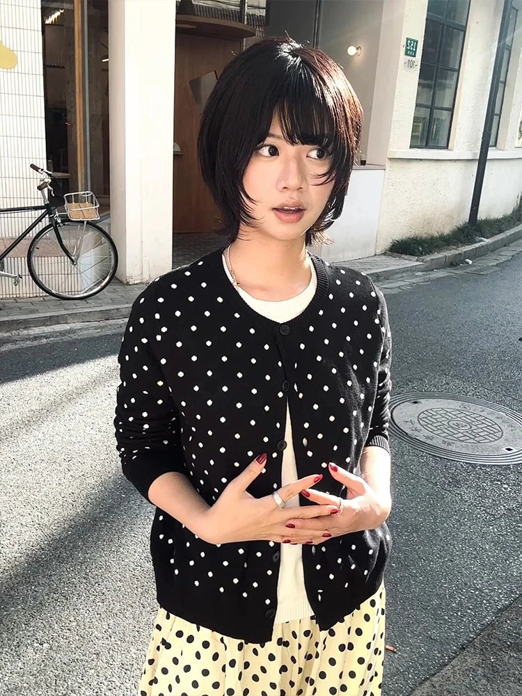 Tonngirls Korean Style Sweater Women Knit Dot Black Cardigan Y2k Japanses 2000s Tops Streetwear Fairycore Pullovers E-girls