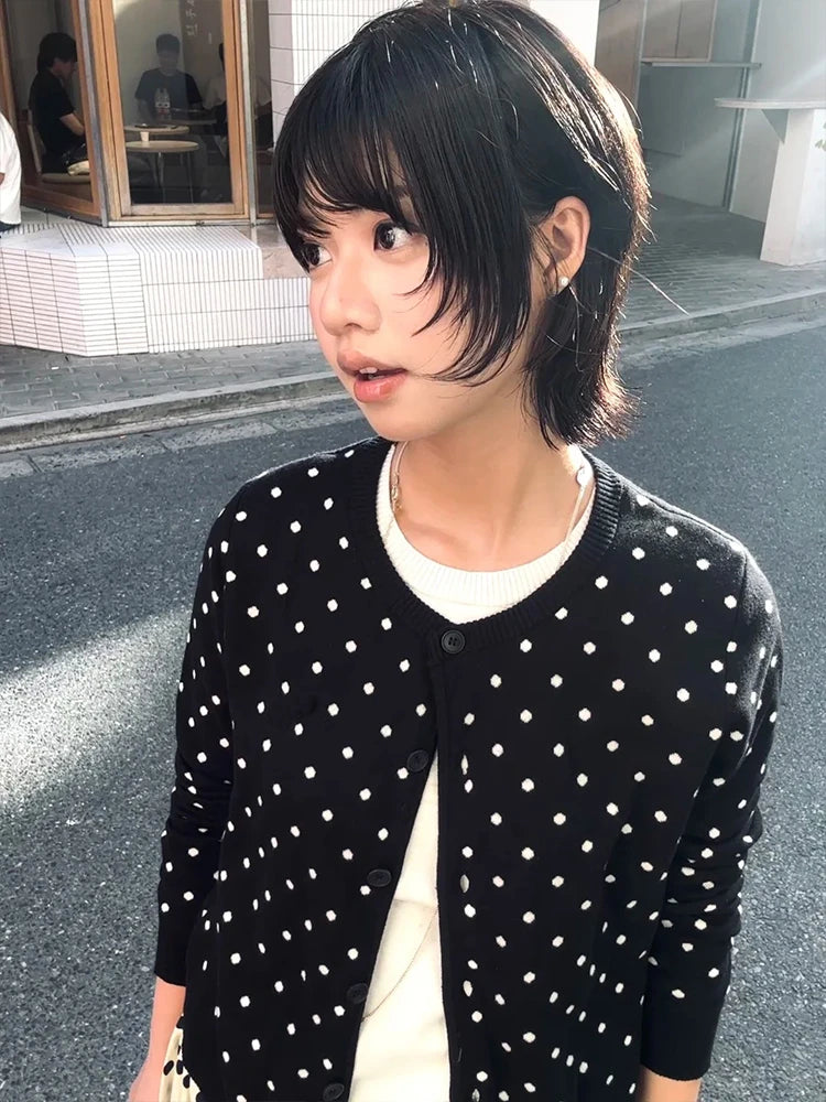 Tonngirls Korean Style Sweater Women Knit Dot Black Cardigan Y2k Japanses 2000s Tops Streetwear Fairycore Pullovers E-girls