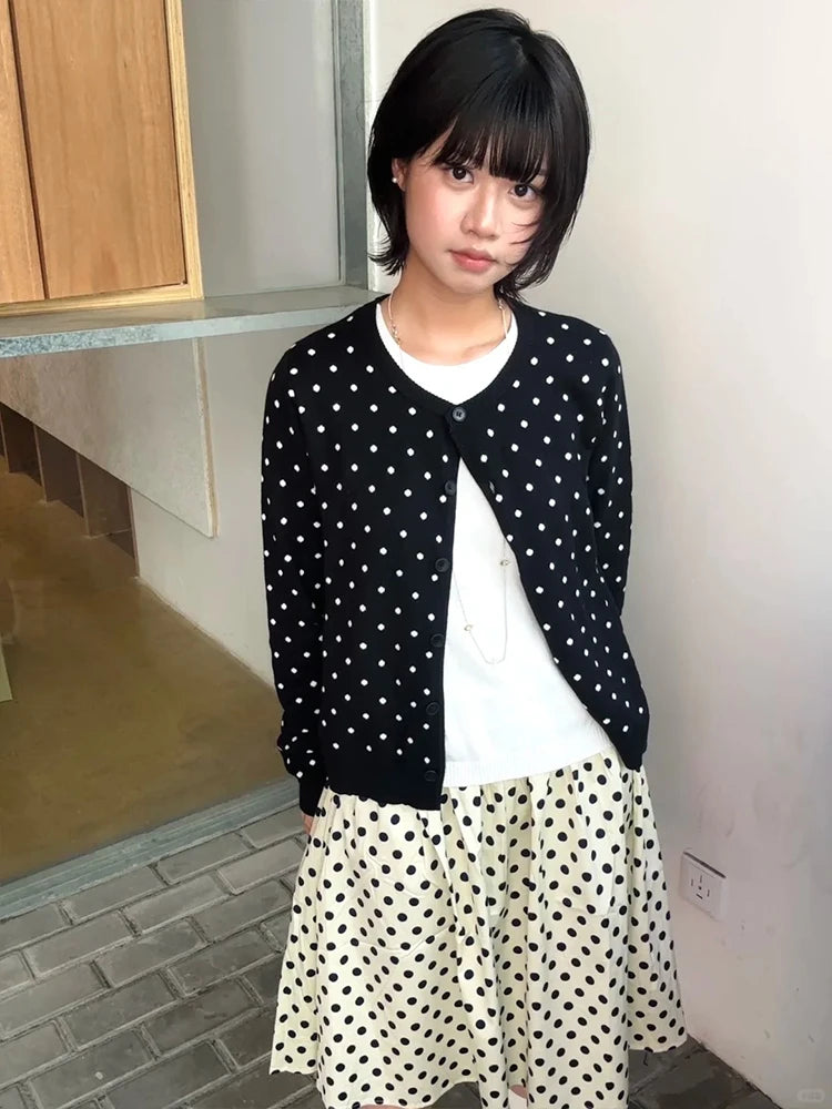 Tonngirls Korean Style Sweater Women Knit Dot Black Cardigan Y2k Japanses 2000s Tops Streetwear Fairycore Pullovers E-girls