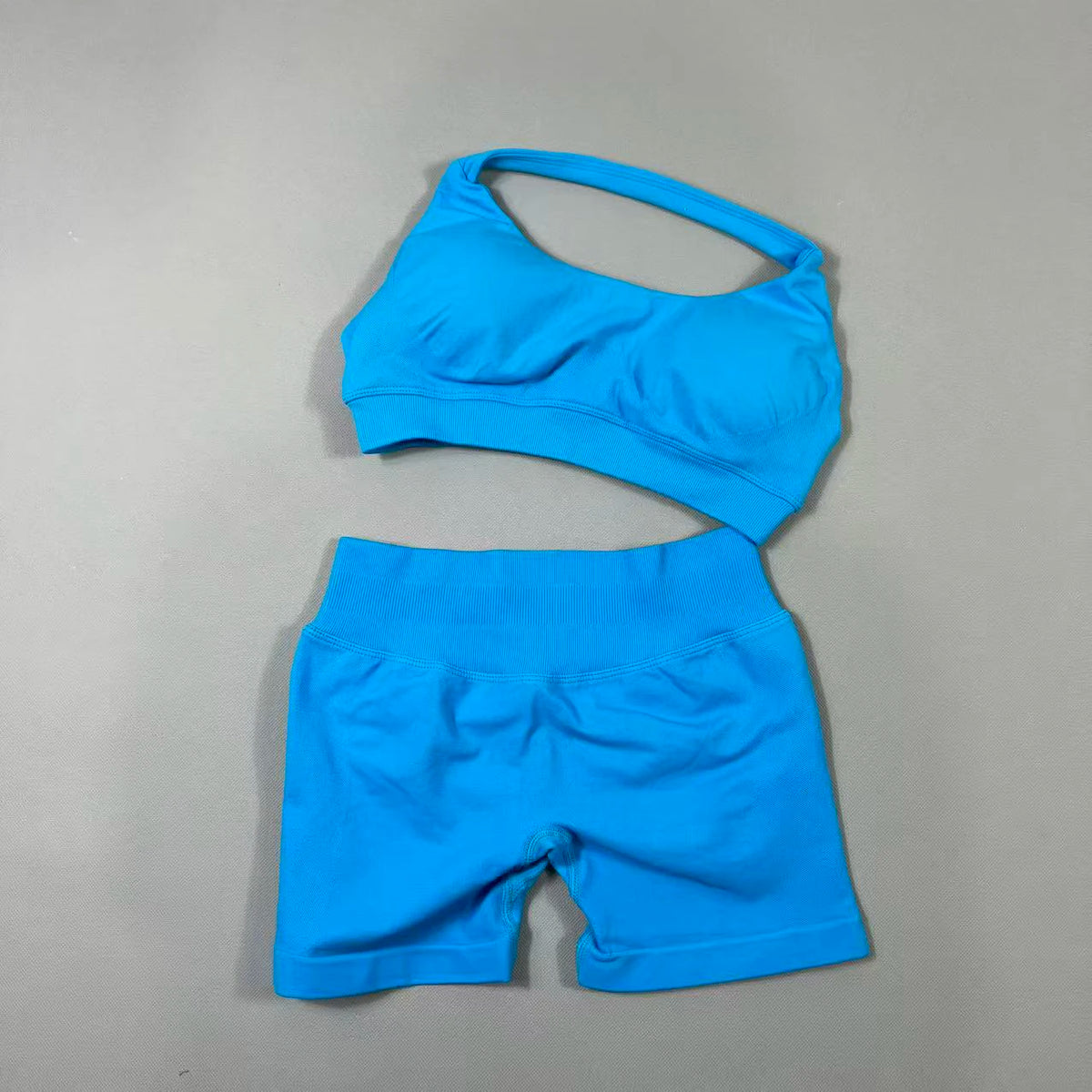 2Pcs Seamless Halter Neck Backless Yoga Outfit High Waist Ribbed Scrunch Shorts Set for Women Gym Sports Pilates Active Wear
